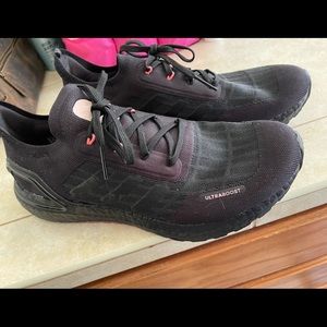 Woman’s Size 10 Adidas Ultra Boost
